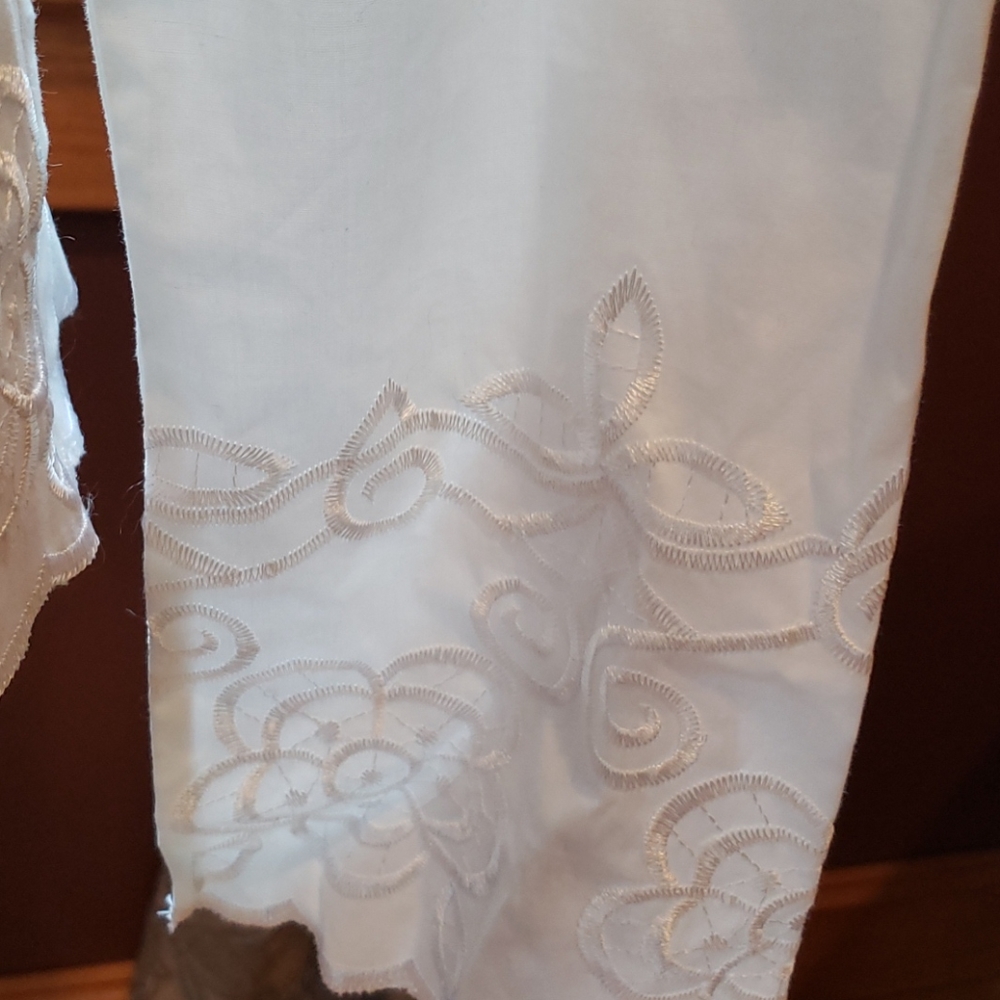 Crossing Pointe Top - image 3